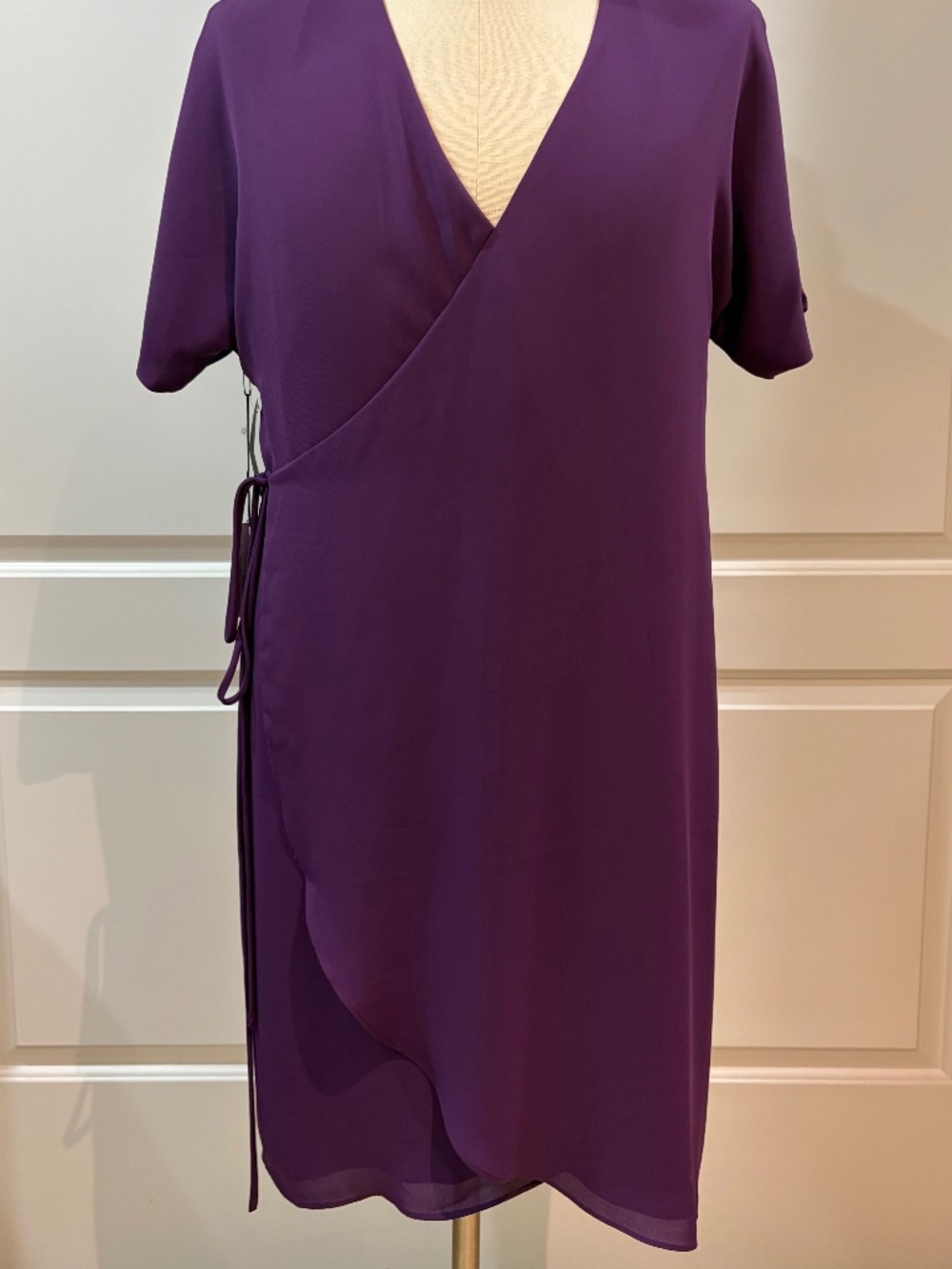 NWT Babaton Wallace Wrap Dress Acai Purple  Minimalist Midi Dress